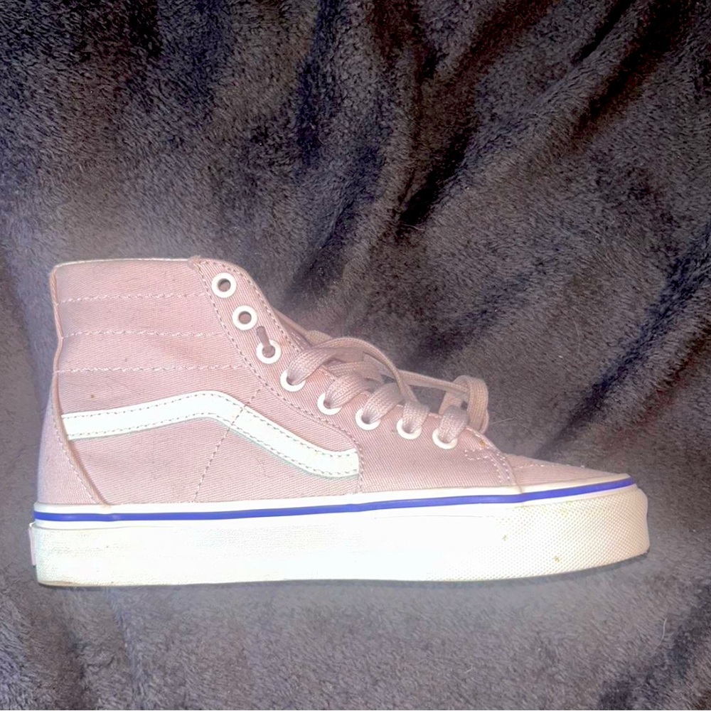 VANS off the wall, pink, hightops, new without tags (offers welcome!)